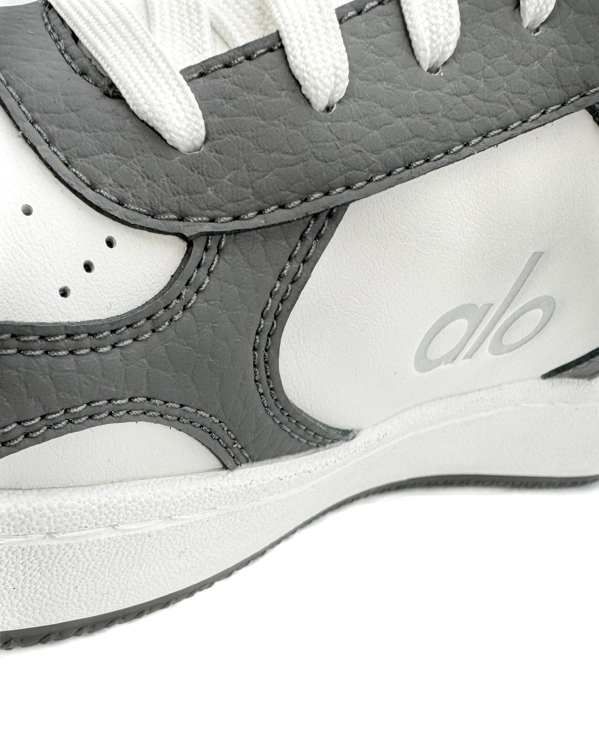 Alo Calzado Recovery Mode Grey/White · Premium Avenue