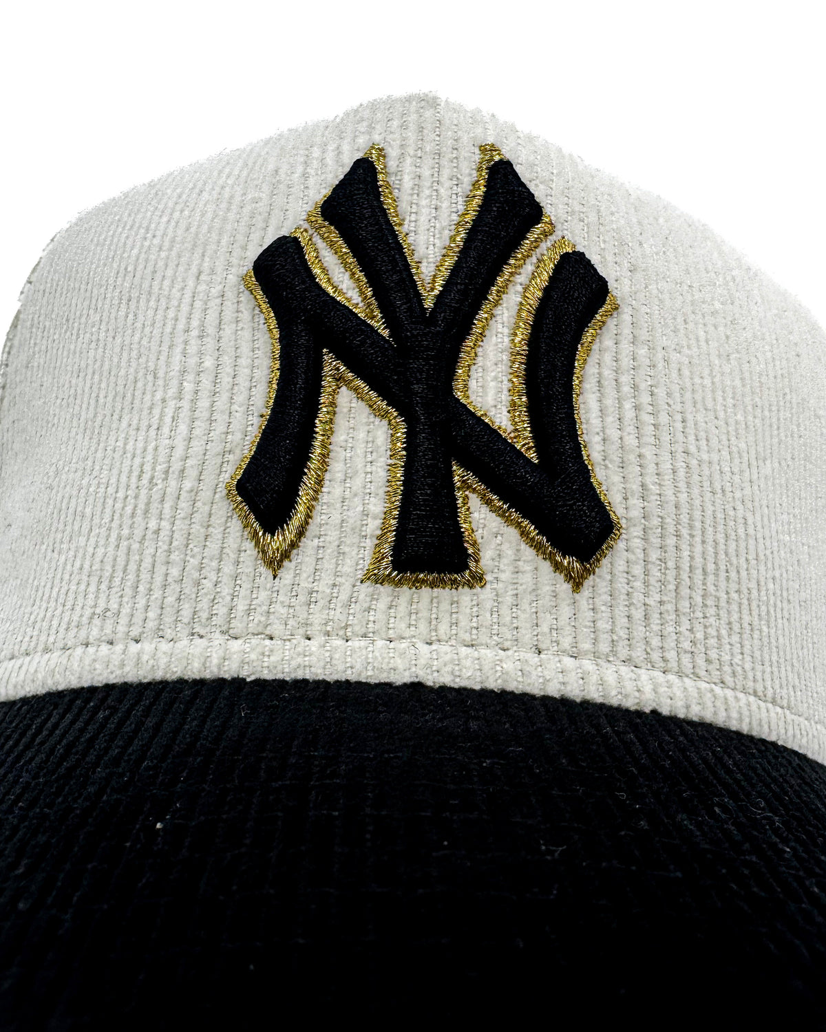 New Era Gorra New York Yankees Mlb Chorme Ivory/Black · Premium Avenue