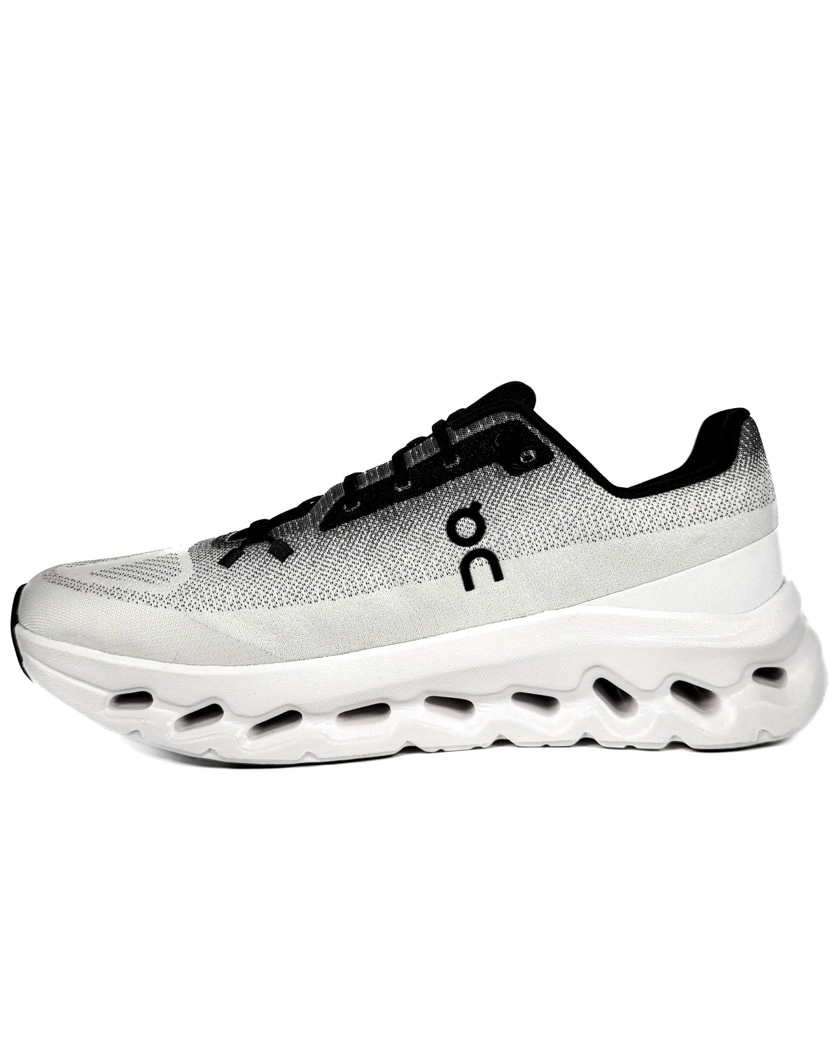 On Calzado Cloudtilt Black/Ivory · Premium Avenue