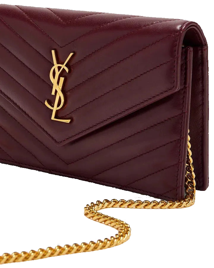 YVES SAINT LAURENT - CASSANDRE ENVELOPE CHAIN WALLET BURGUNDT
