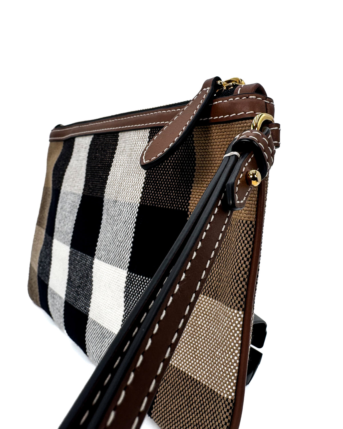 Burberry Bolsa Leather Pouch Brown · Premium Avenue