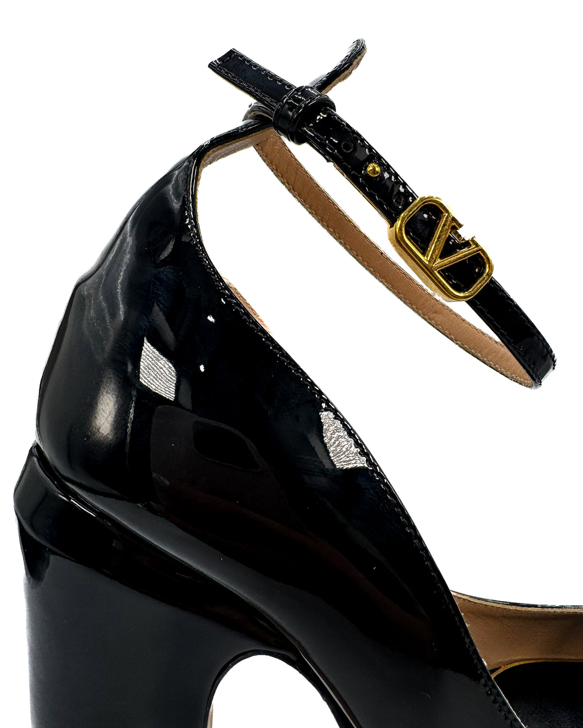 Valentino Calzado Ankle Strap Black · Premium Avenue